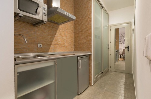 Huertas Apartment | Santa Ana Boutique V apartment in Madrid