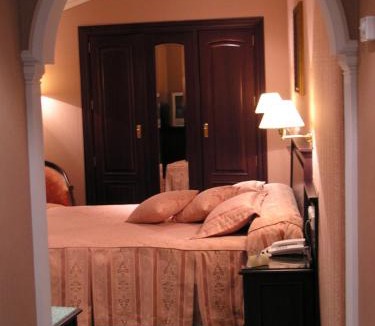Linares Hotel | Santiago