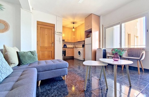 Molino del Chirrete Apartment | Sea-view frontline apartment with balcony