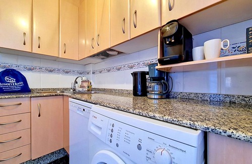 Molino del Chirrete Apartment | Sea-view frontline apartment with balcony