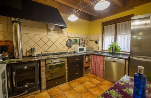 Mambrillas de Lara Cottage | Self catering El Rincón del Alfoz for 14 people