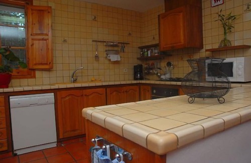 Bigues I Riells Cottage | Self catering La Polvorería for 10 people