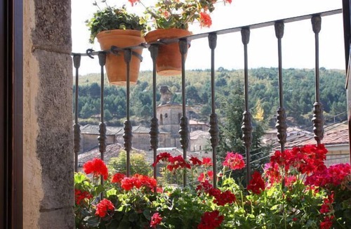 Molinos de Duero Cottage | Self catering Pinares de Soria for 1-10 people