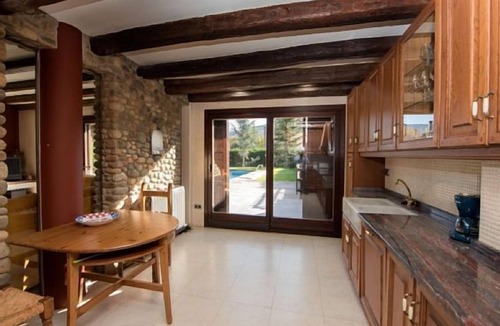 La Seu d'Urgell Cottage | Self catering Can Oscar for 12 people