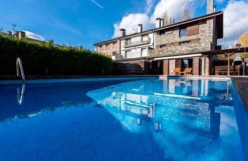 La Seu d'Urgell Cottage | Self catering Can Oscar for 12 people