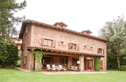 Viladrau House | Self catering Gran Castanyer for 11 people