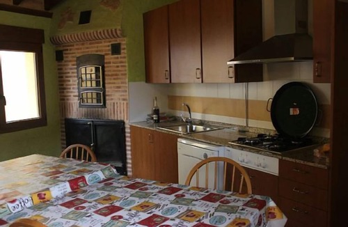 Anguix Cottage | Self catering La Verde Villa for 11 people
