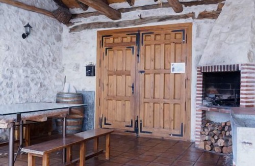 Aldeasona Cottage | Self catering Los Yeros for 17 people