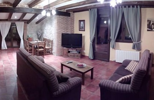 Velilla Cottage | Self catering San Blas II for 6 to 13 people