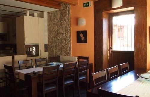 Pinilla de los Barruecos Cottage | Self catering Los Barruecos for 18 people