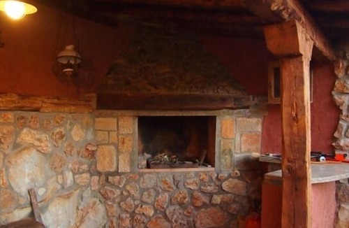 Pinilla de los Barruecos Cottage | Self catering Los Barruecos for 18 people