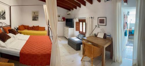 Cuevas Del Almanzora Bed & Breakfast | Separates 3-Terrassen-Apartment in romantischem Landhaus mit Pool