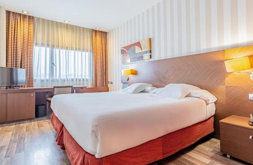 Pinto Hotel | Sercotel Las Artes Pinto