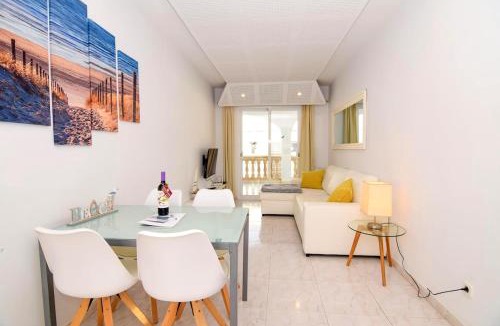 Colonia de Sant Pere Apartment | SES TAPERERES A -Apartament a 50 metres de la platja