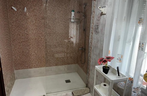 Camas Apartment | Sevilla Apartamento en Camas a minutos del centro de Sevilla Wifi