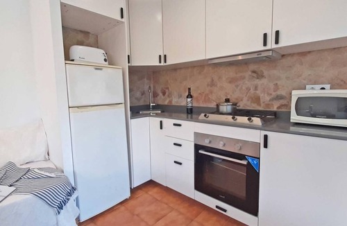 Palafrugell Apartment | Simple apartment located in Llafranc.