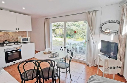 Palafrugell Apartment | Simple apartment located in Llafranc.