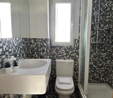 En Corts Apartment | SingularStays Valero III