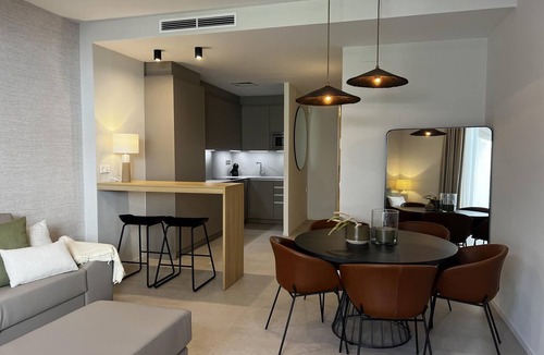 Sitges Town Center Apartment | Sitges Spaces Garden Oasis: 3BR/2BA/Garden, Sleeps up to 7