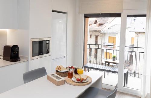 Biescas Apartment | Sky Biescas II by BeValle
