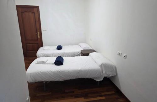 Ordes Apartment | Smart English Rooms