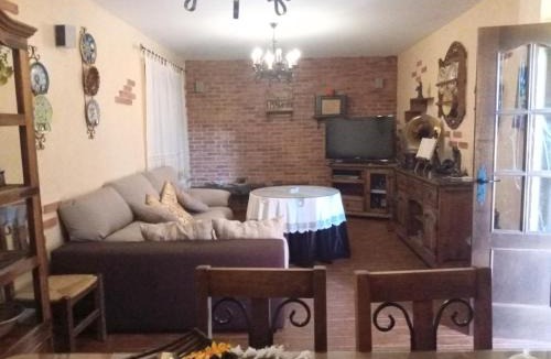 Santo Tome House | sol de membrillo