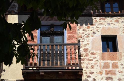 Pradillo House | SOLAR de 1709