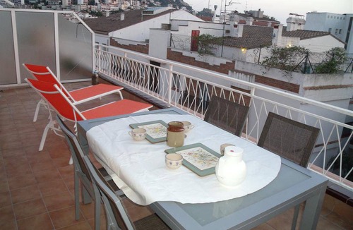 Roses Town Center Apartment | Solimar C Atico B - Two Bedroom Apartment, Sleeps 4