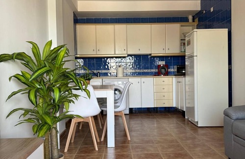 Puerto Rey Apartment | South Beach Tropical Apartment