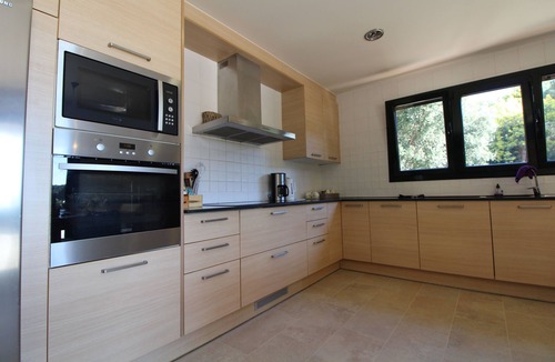 Sant Andreu de Llavaneres Villa | Spacious family villa with pool, sea view, sauna, 10-14 persons
