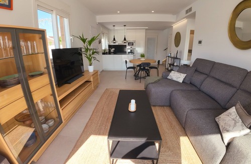 San Pedro del Pinatar Villa | Spacious and modern home with beautiful views, close to beach and amenities