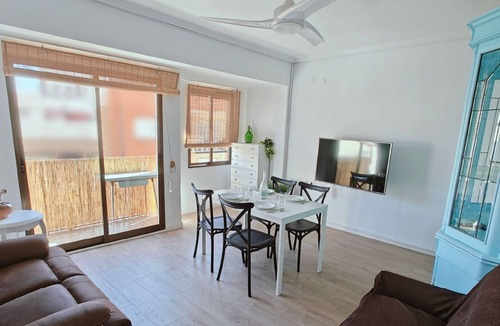 Port de Sagunt Apartment | Spacious apartment on the beach of Puerto de Sagunto