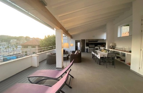 Puerto de Soller Apartment | Spacious apartment with large terrace and summer kitchen