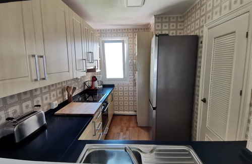 Torremolinos Apartment | Spacious apartment on the beach, FREE WIFI FIBER, wonderful views, Playamar