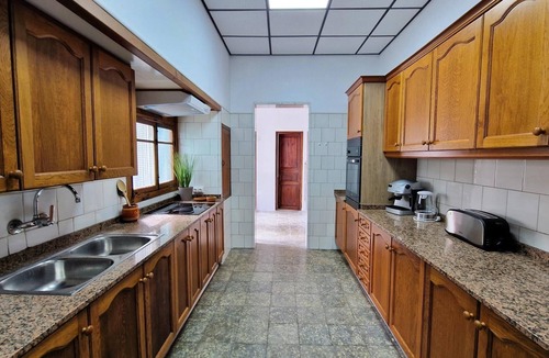 Marques de Fontsanta Apartment | Spacious, bright, in Plaza España in Palma.