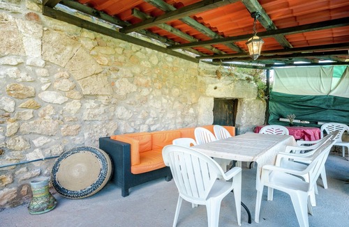 Salinillas de Buradon Villa | Spacious Wine Cellar Mansion