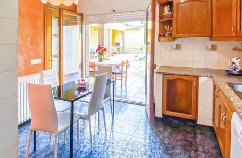 Melianta House | Spacious, welcoming vacation home in the north of Catalonia.