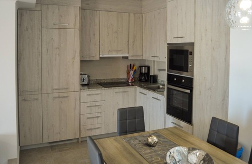 Empuriabrava Apartment | Spectacular apartment with parking and sea views