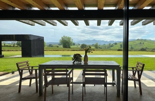 Rubayo House | Spectacular architect's house with wonderful views of the meadows of Cantabria.