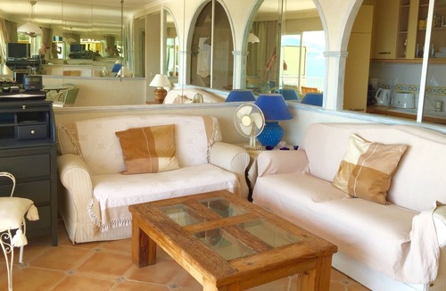 Palmanova Apartment | Spectacular Sea View! Front Line, Private Parking