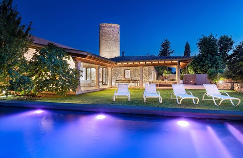 Sencelles Villa | Spectacular Villa built in 1784 fully restored and equipped. Come and enjoy paradise.