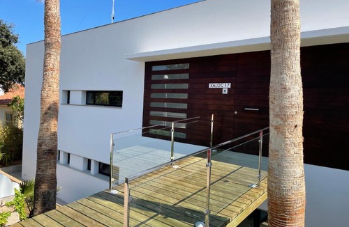 Santa Ana Villa | Splendide Villa les pieds dans l'eau dans la baie de Mahon