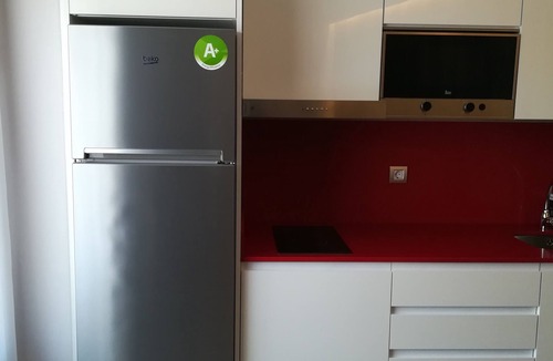 Binefar Apartment | Standard 1 Bedroom Apartment