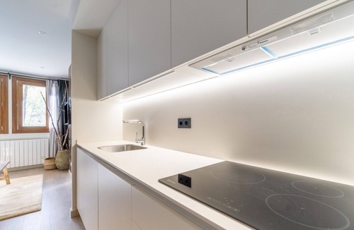 Benasque Apartment | Stone House near Cerler Ski Resort