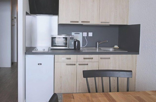 Piau Engaly Apartment | Studio cabin 4/5 pers, south-facing balcony, TV, equipped kitchen, ski locker
