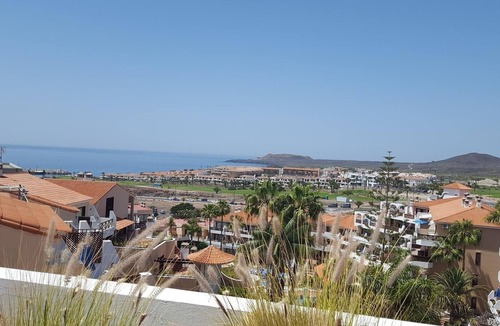San Miguel de Abona Apartment | Studio 'Golf Del Sur' with Sea View, Shared Pool & Wi-Fi