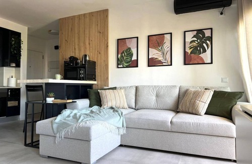 Aguadulce Apartment | Studio in Aguadulce with Sea Views & Pool