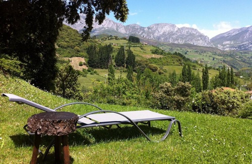 Aliezo Apartment | STUDIO WITH TERRACE AND GARDEN POTES - PICOS DE EUROPA - CANTABRIA