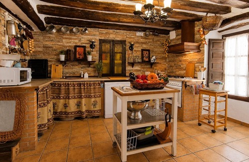 Alcala la Real House | Stunning home in Alcala la Real