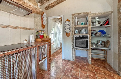 Mula House | Stunning home in Mula